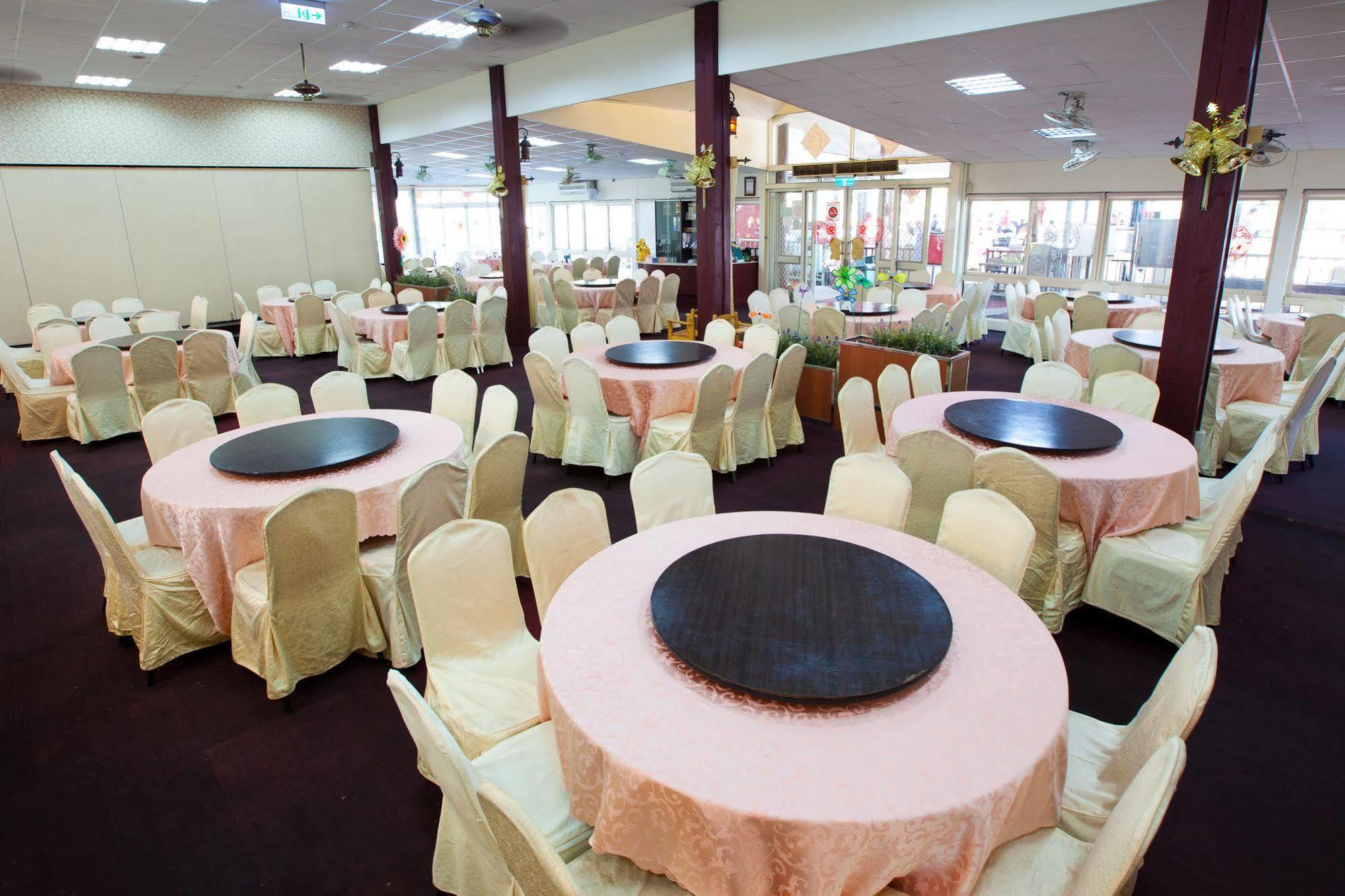 Lakeside Resort Nantou Экстерьер фото