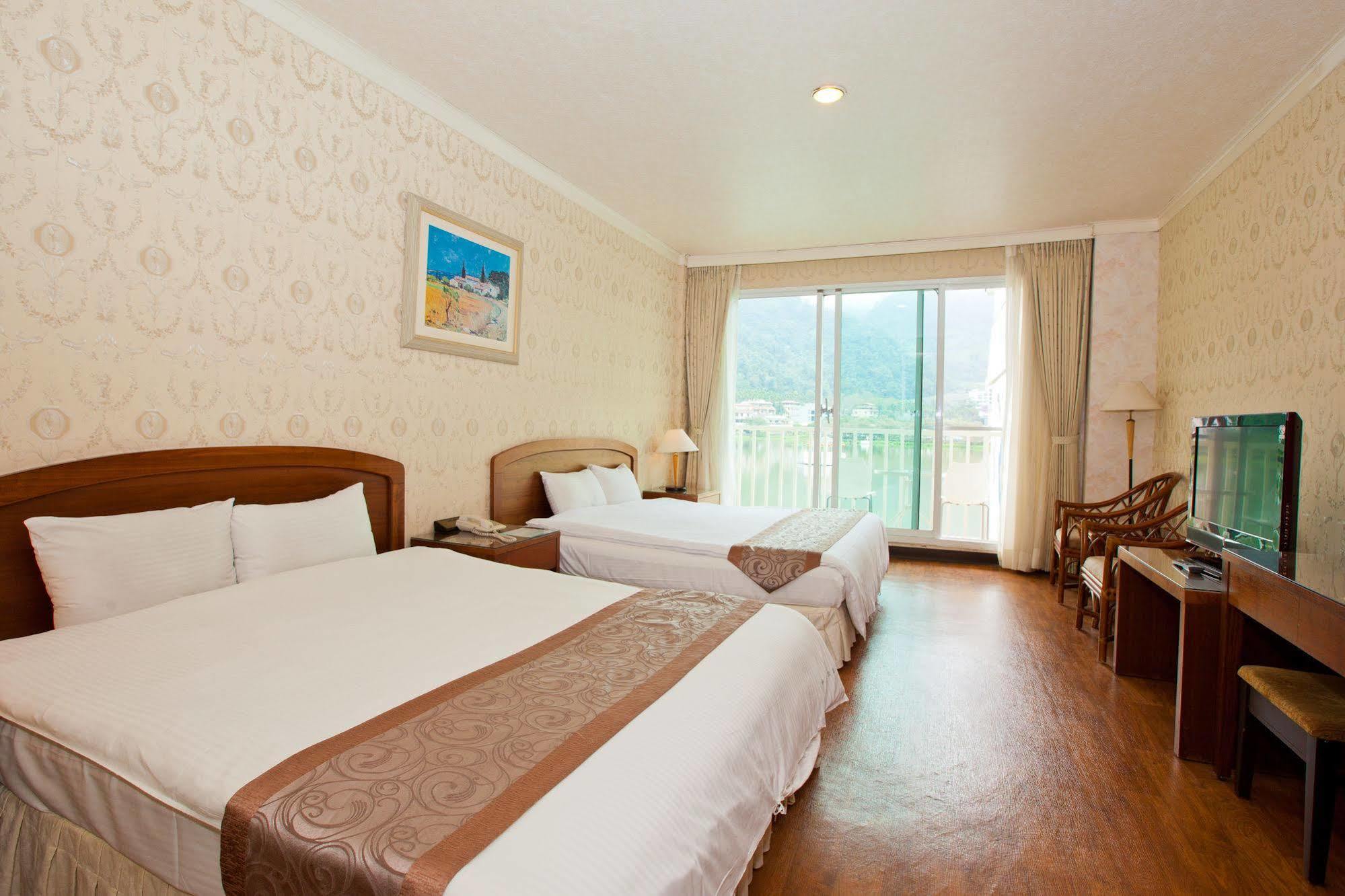 Lakeside Resort Nantou Экстерьер фото